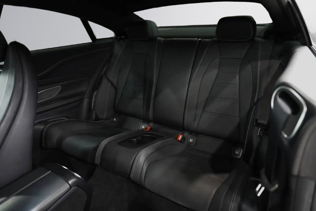 Mercedes-Benz E 53 AMG Coupe 4MATIC - foto 15