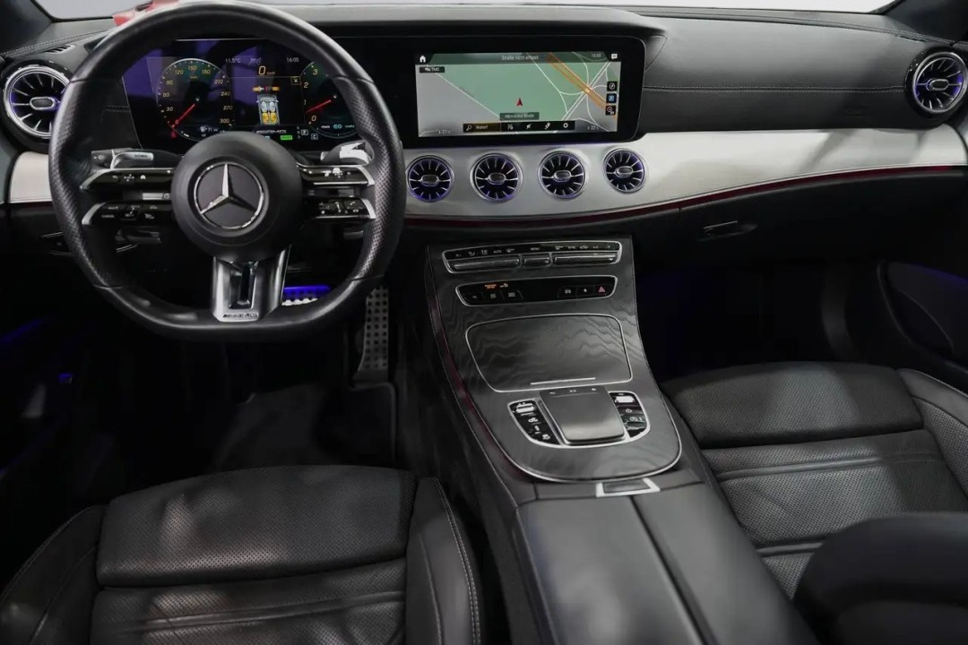 Mercedes-Benz E 53 AMG Coupe 4MATIC - foto 10