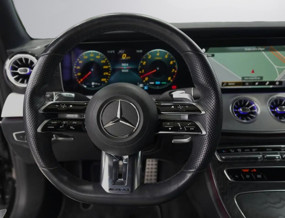 Mercedes-Benz E 53 AMG Coupe 4MATIC - foto 9