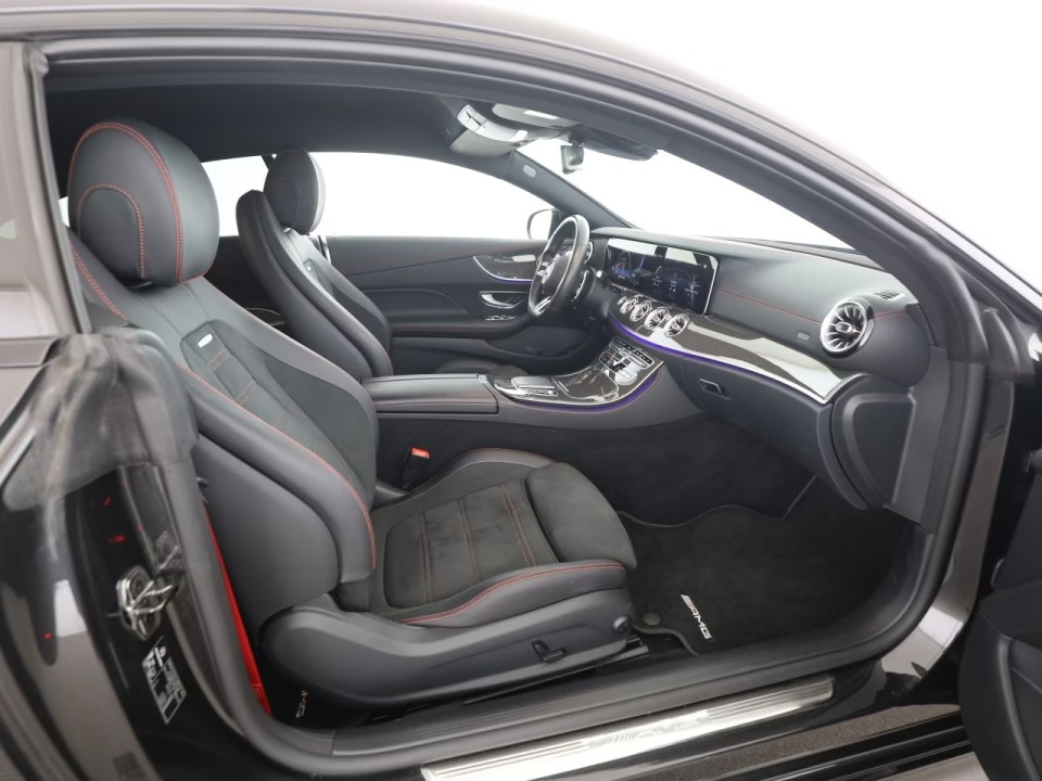 Mercedes-Benz E 53 AMG 4MATIC+ Coupé - foto 12