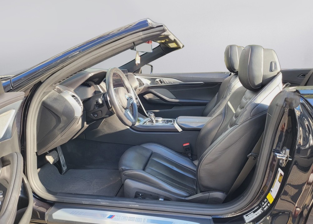 BMW Seria 8 M850i ​​xDrive - foto 12