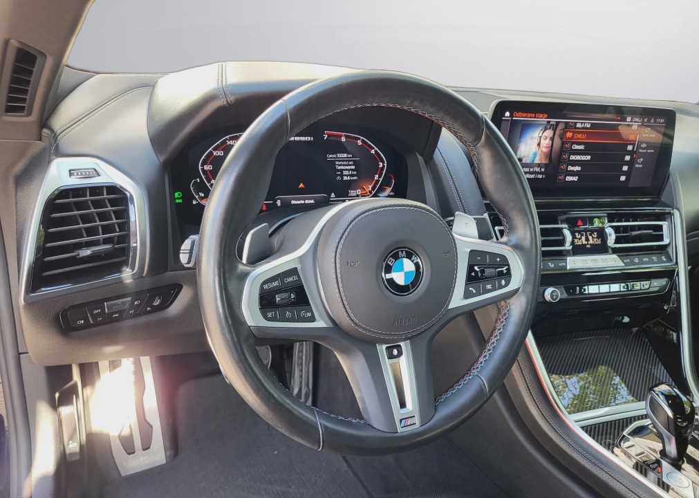 BMW Seria 8 M850i ​​xDrive - foto 20