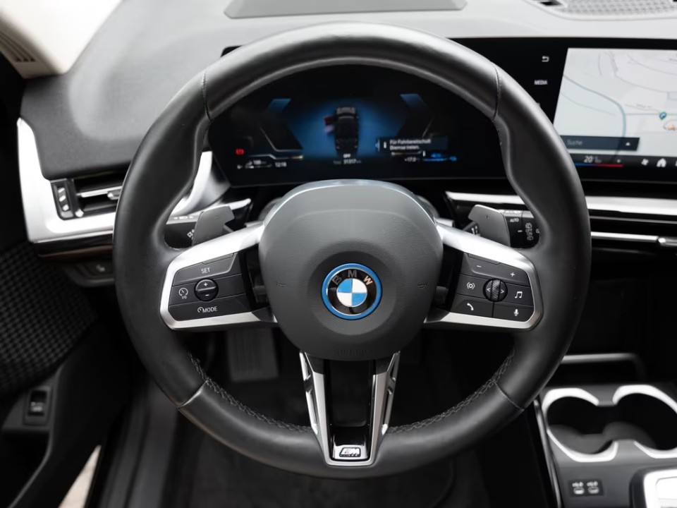 BMW X1 xDrive25e - foto 9