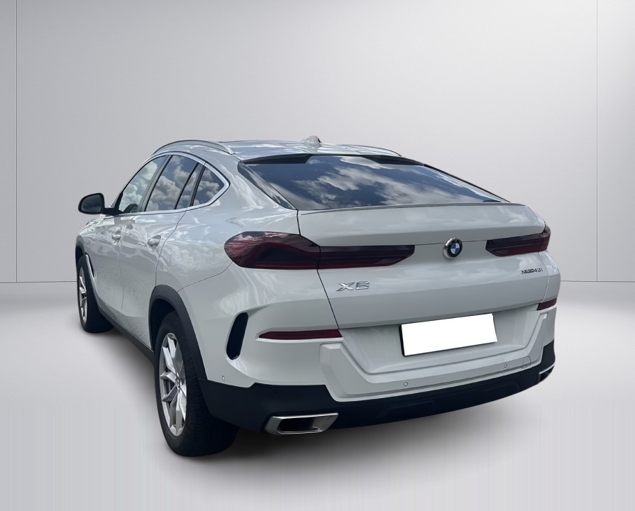BMW X6 xDrive40i (4)