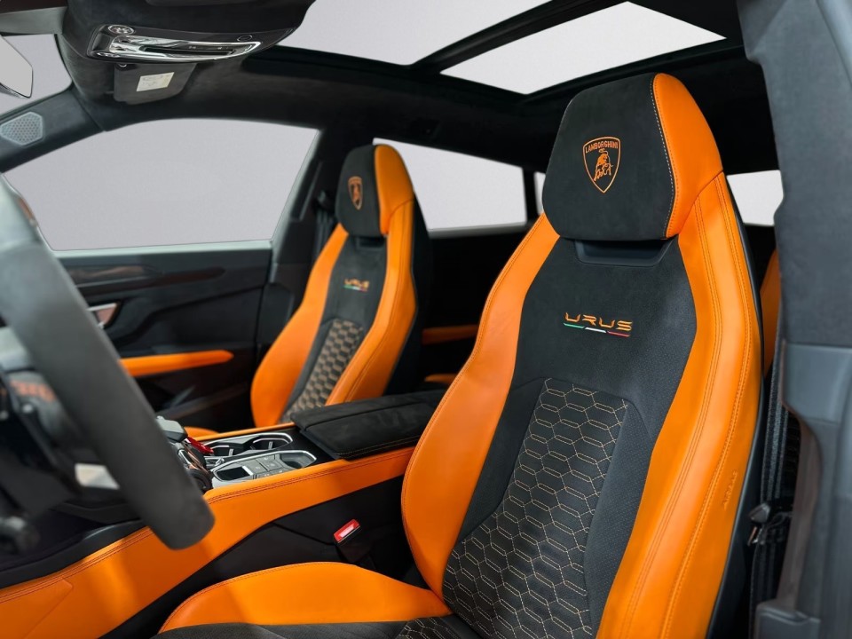 Lamborghini URUS - foto 9