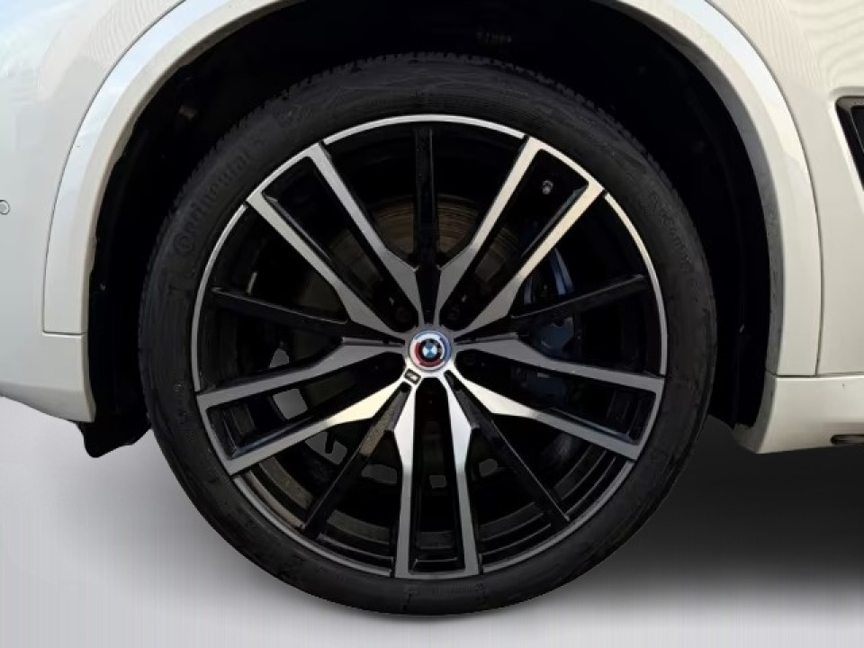 BMW X5 xDrive 40d M-Sport - foto 18