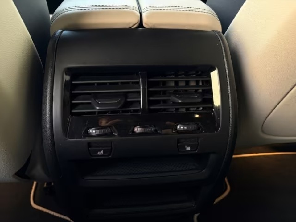 BMW X5 xDrive 40d M-Sport - foto 11