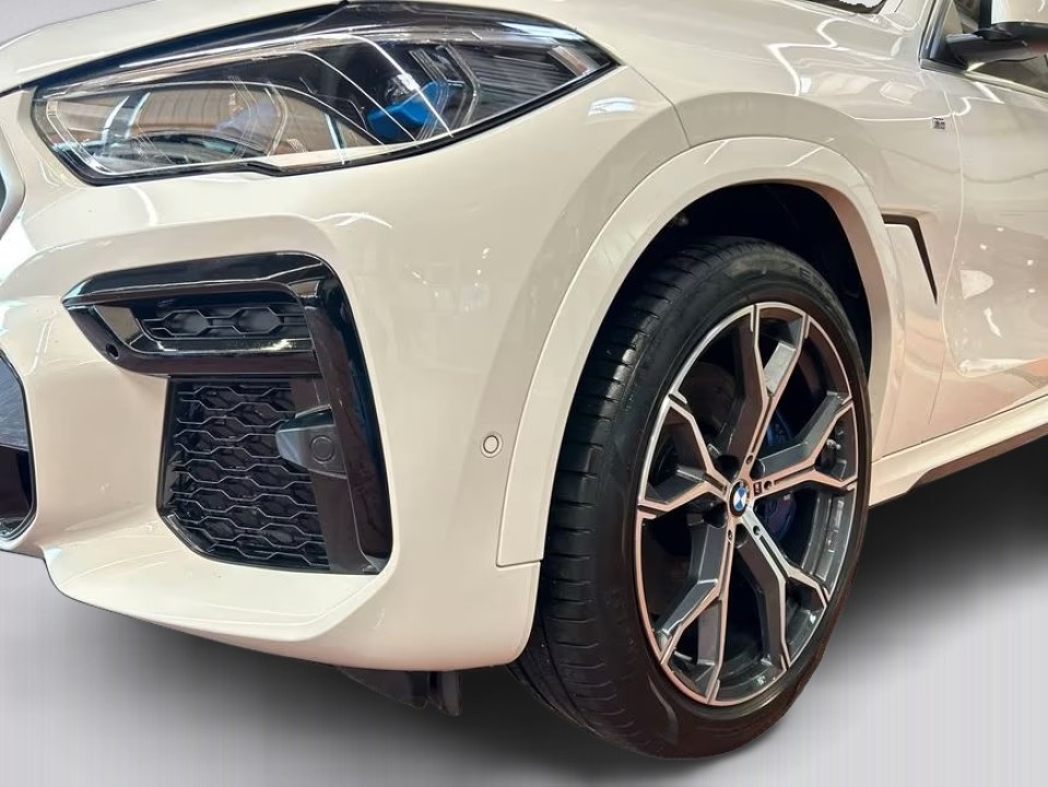BMW X6 xDrive40d - foto 17
