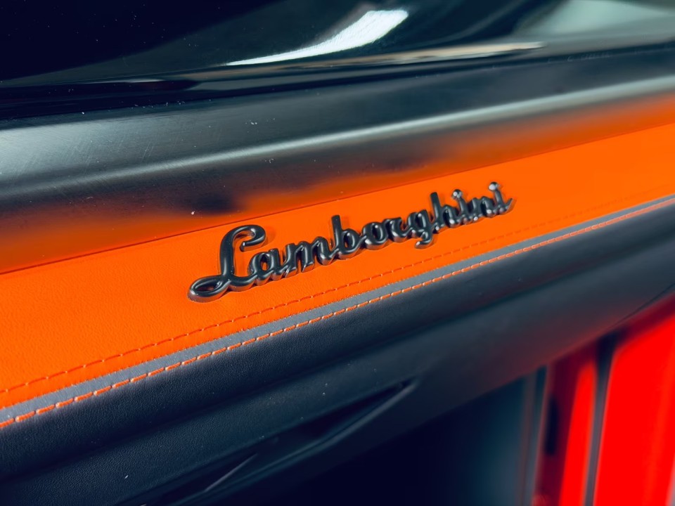 Lamborghini Urus SE - foto 31
