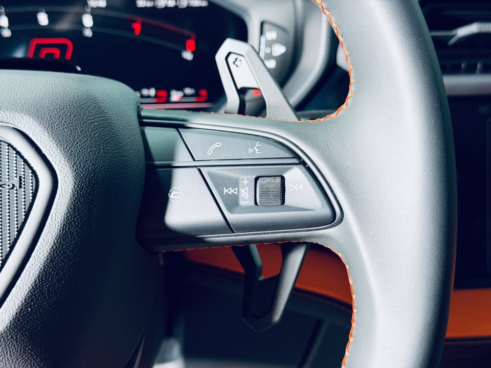Lamborghini Urus SE - foto 26