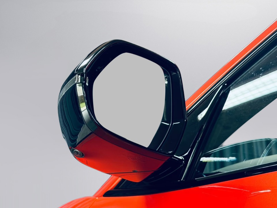 Lamborghini Urus SE - foto 33