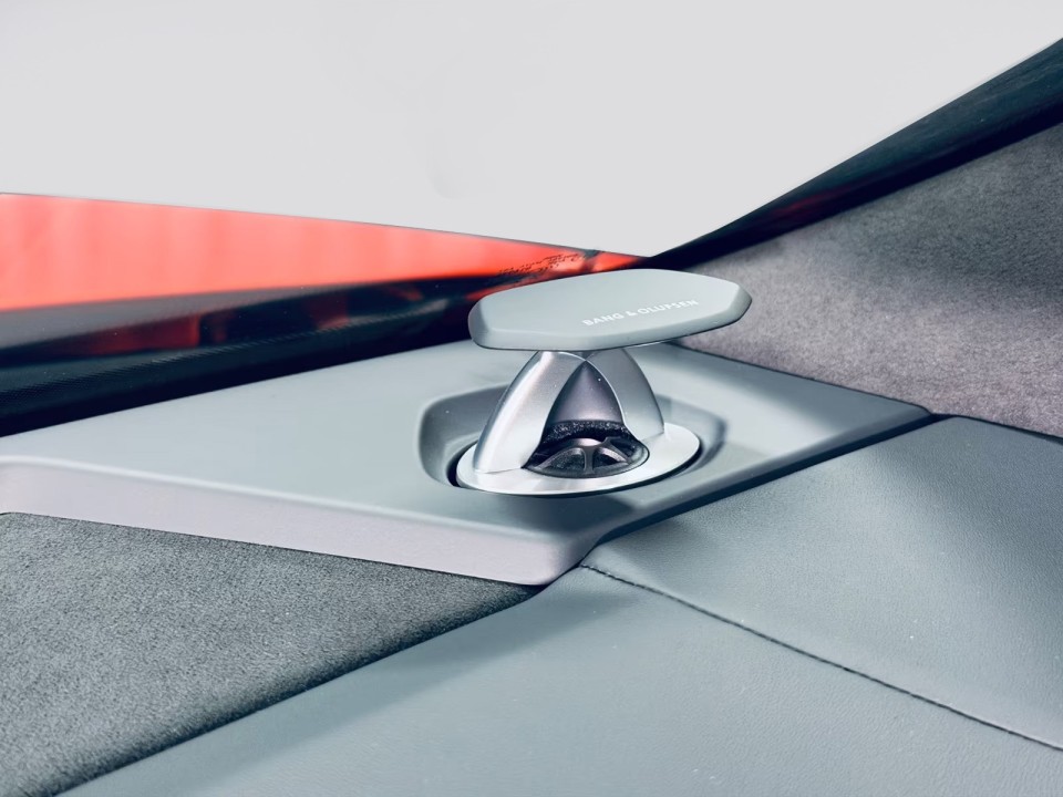 Lamborghini Urus SE - foto 30