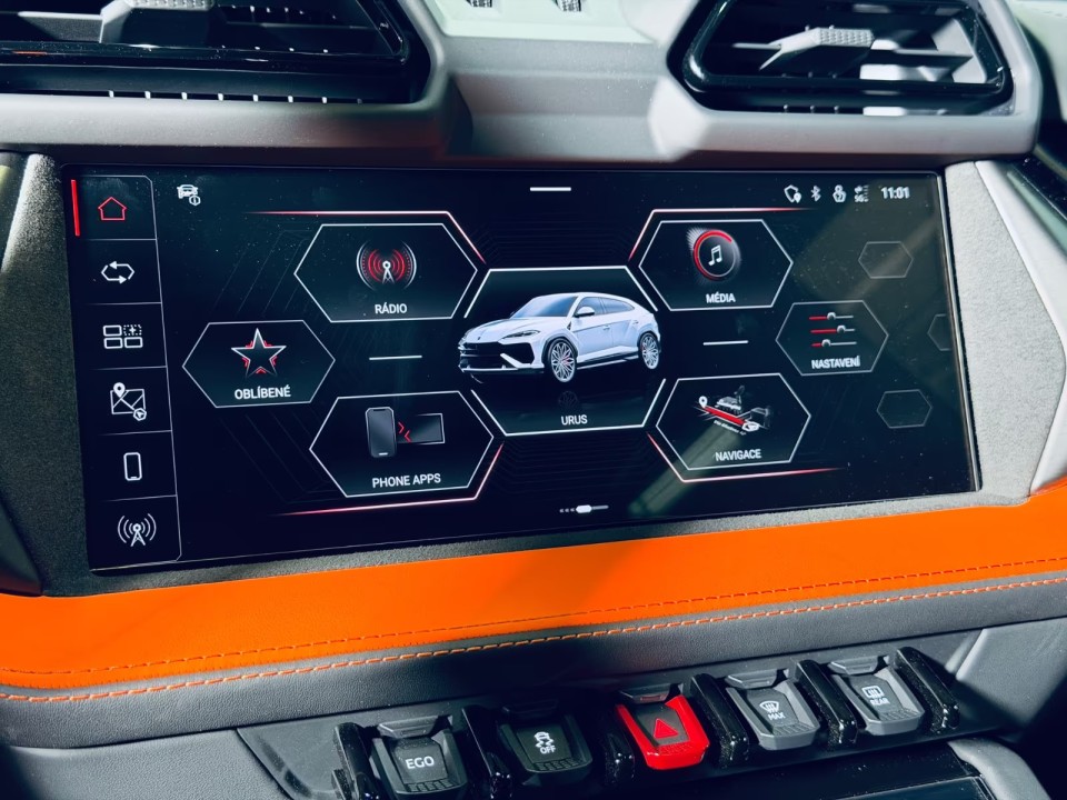 Lamborghini Urus SE - foto 18
