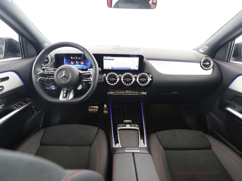 Mercedes-Benz GLA 35 AMG 4MATIC - foto 9