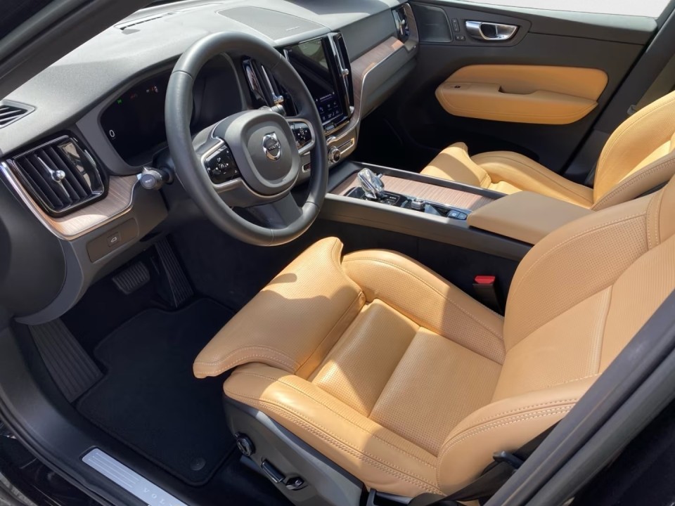 Volvo XC 60 B4 (4)