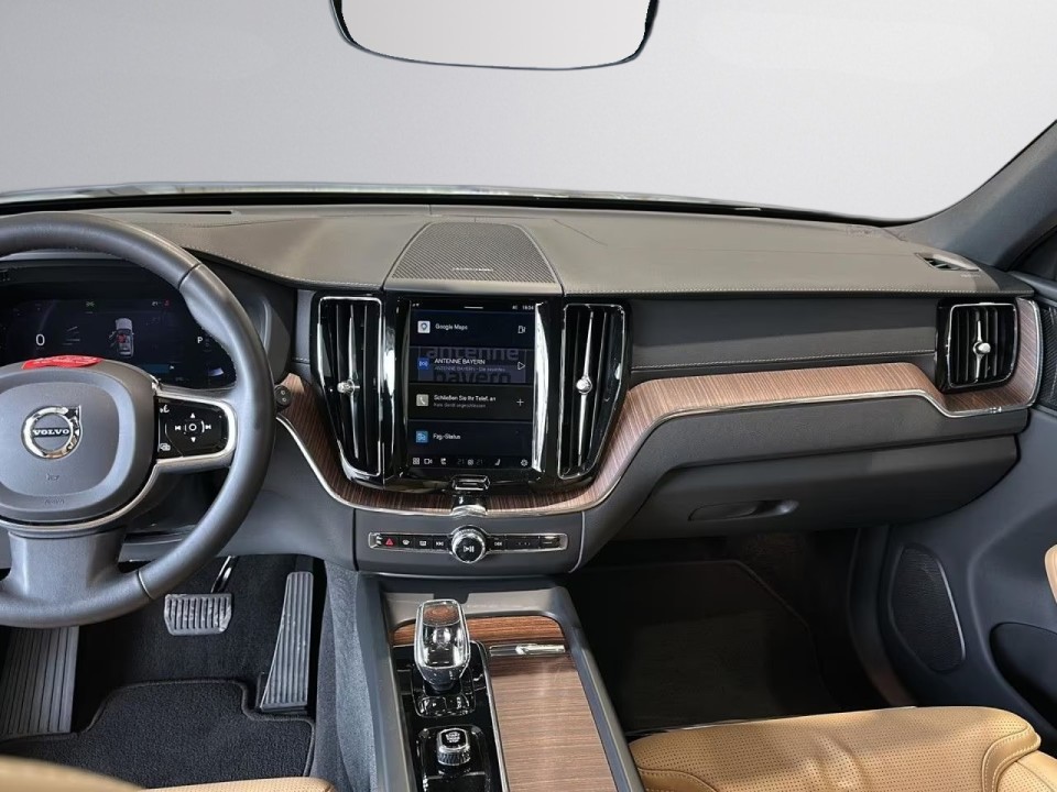 Volvo XC 60 Ultimate Bright - foto 8