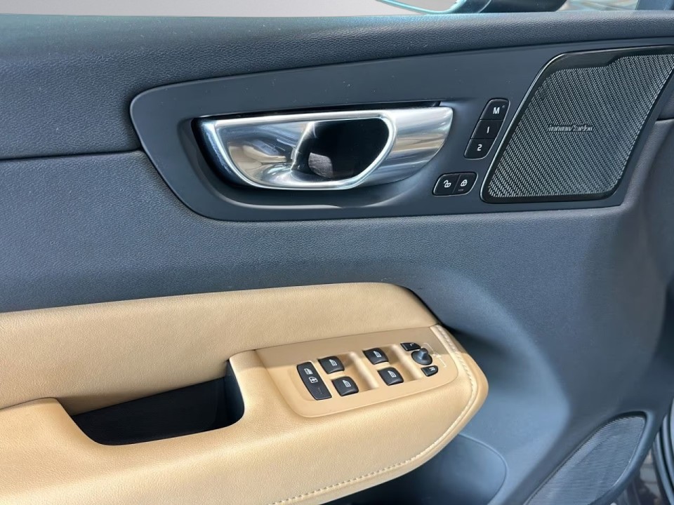 Volvo XC 60 Ultimate Bright - foto 13