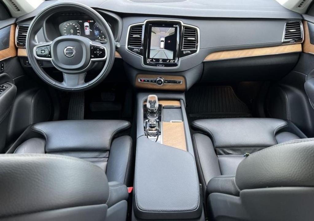 Volvo XC 90 B5 AWD INSCRIPTION 7-Locuri - foto 8