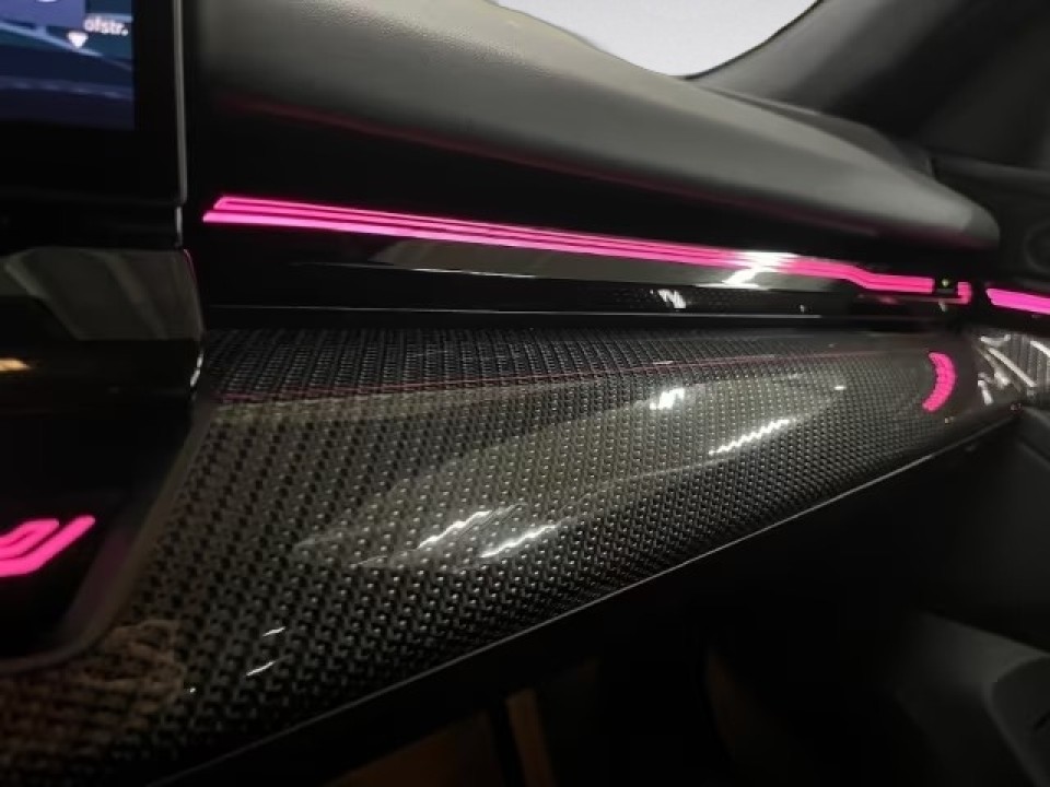 BMW Seria 5 520i M-Sport - foto 12