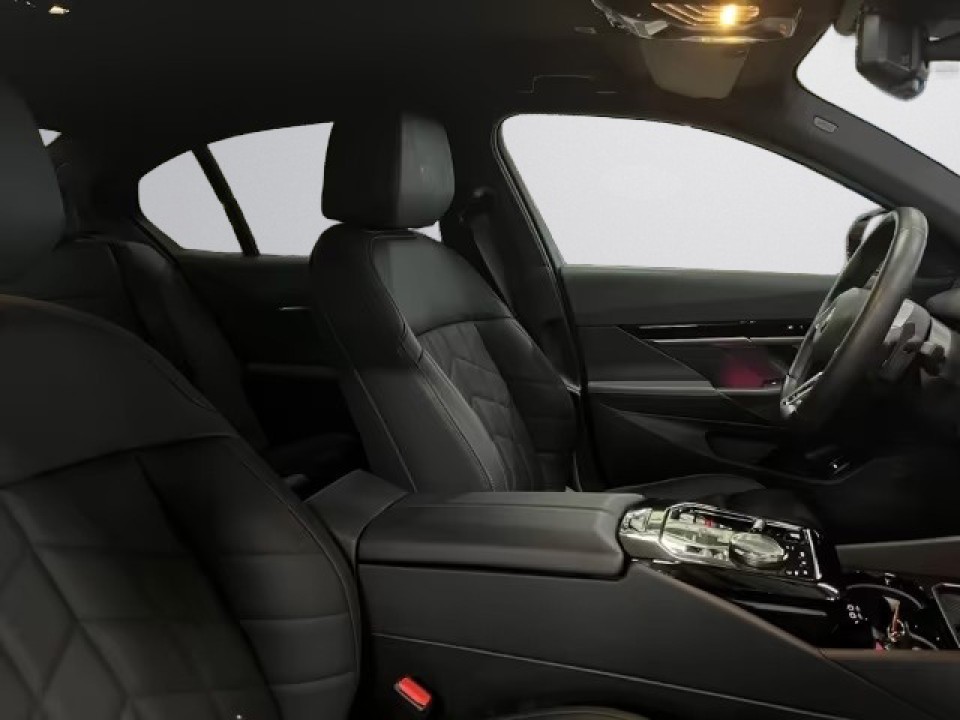 BMW Seria 5 520i M-Sport - foto 7
