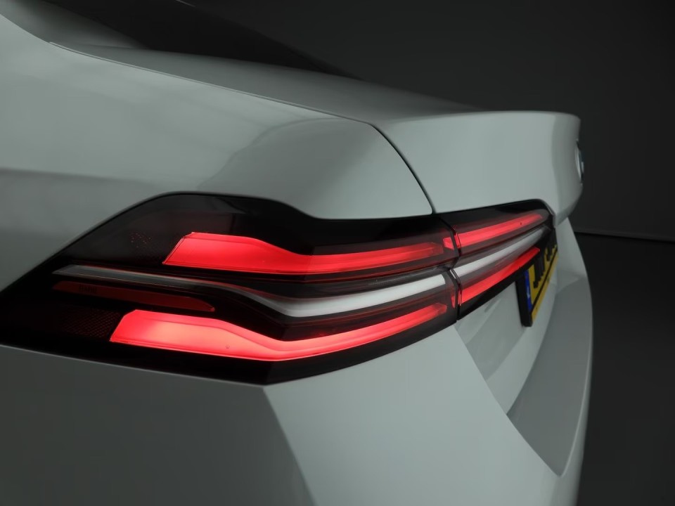 BMW Seria 5 520i M-Sport - foto 38