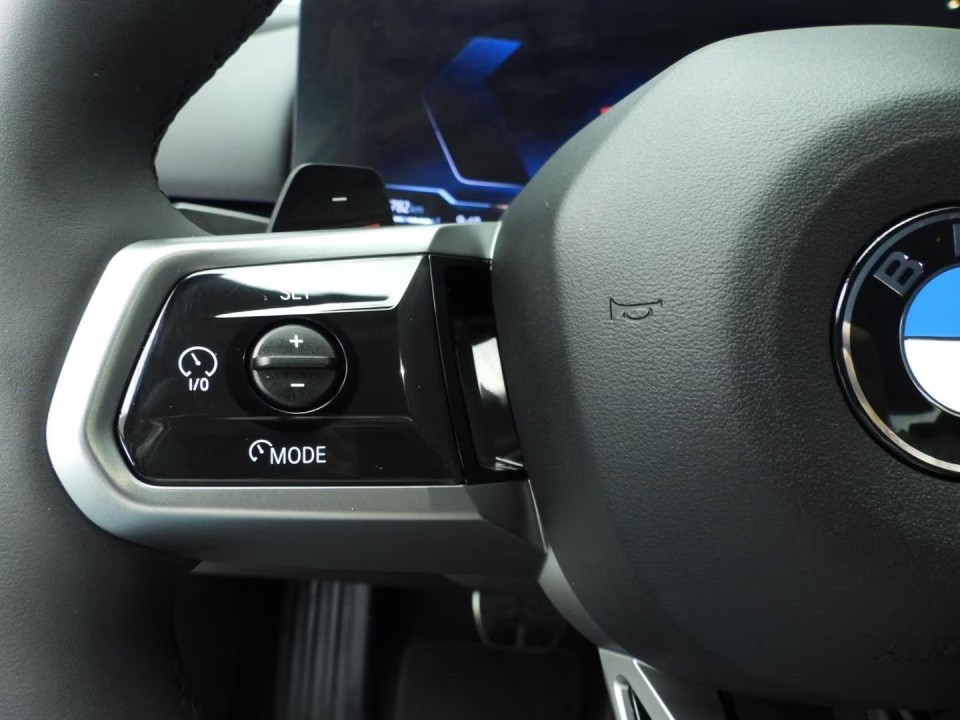 BMW Seria 5 520i M-Sport - foto 22