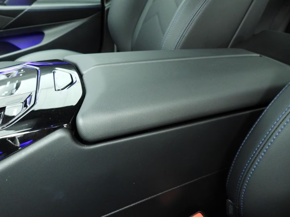 BMW Seria 5 520i M-Sport - foto 17