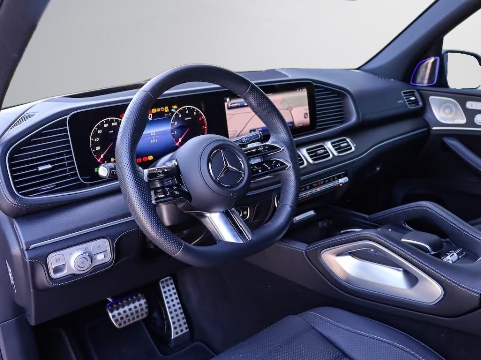 Mercedes-Benz GLS 450 4MATIC AMG - foto 15