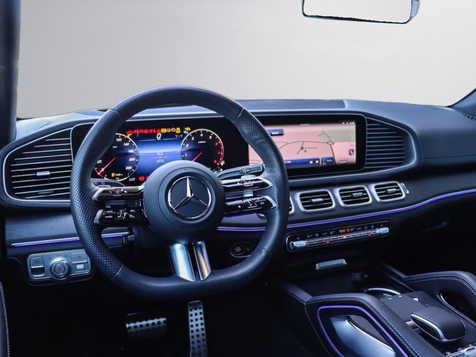Mercedes-Benz GLS 450 4MATIC AMG - foto 16