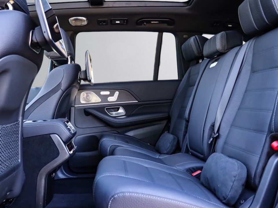 Mercedes-Benz GLS 450 4MATIC AMG - foto 10