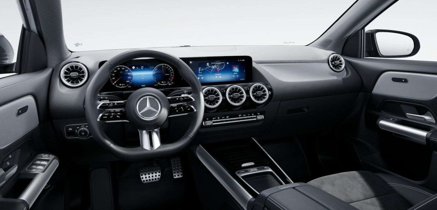 Mercedes-Benz GLA 250e AMG (3)