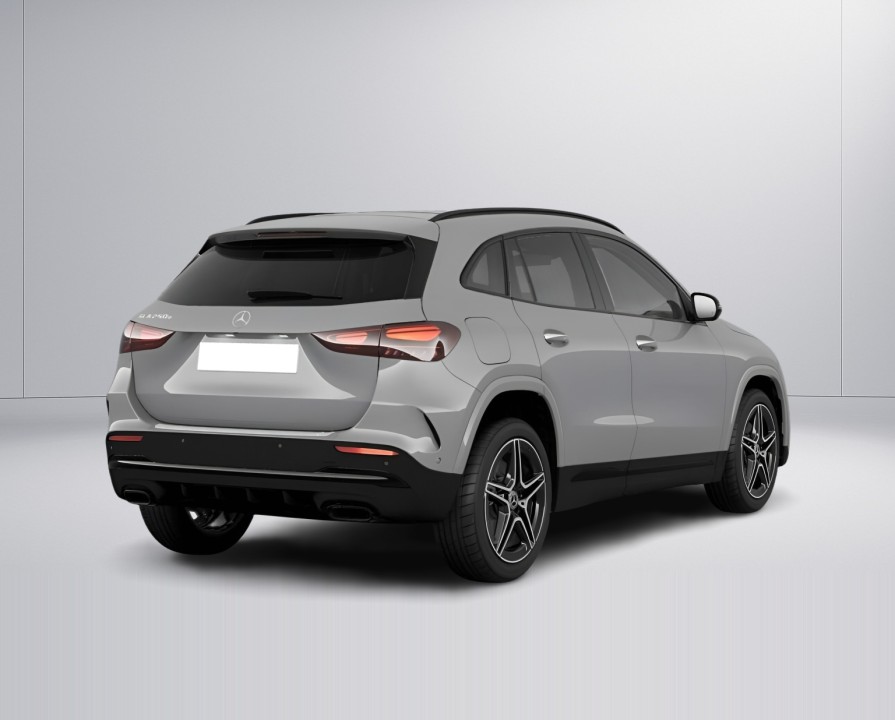 Mercedes-Benz GLA 250e AMG (2)