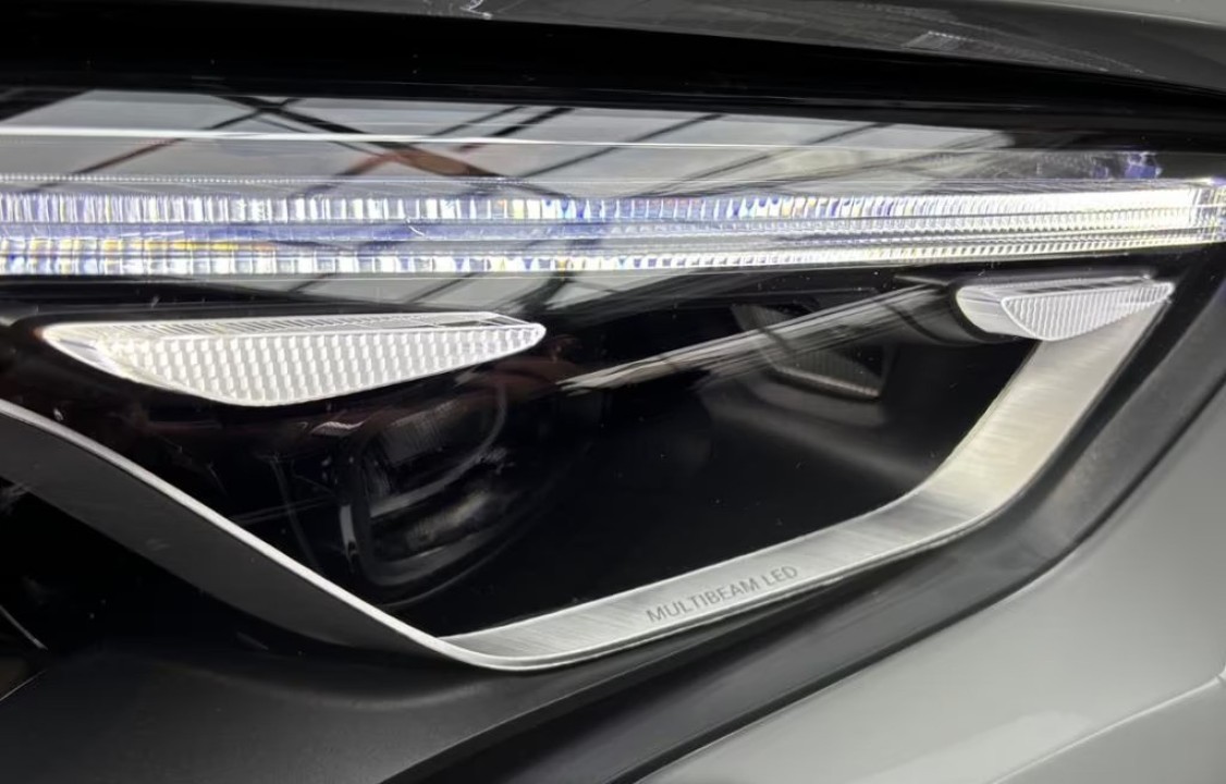 Mercedes-Benz GLA 220d 4MATIC AMG - foto 13