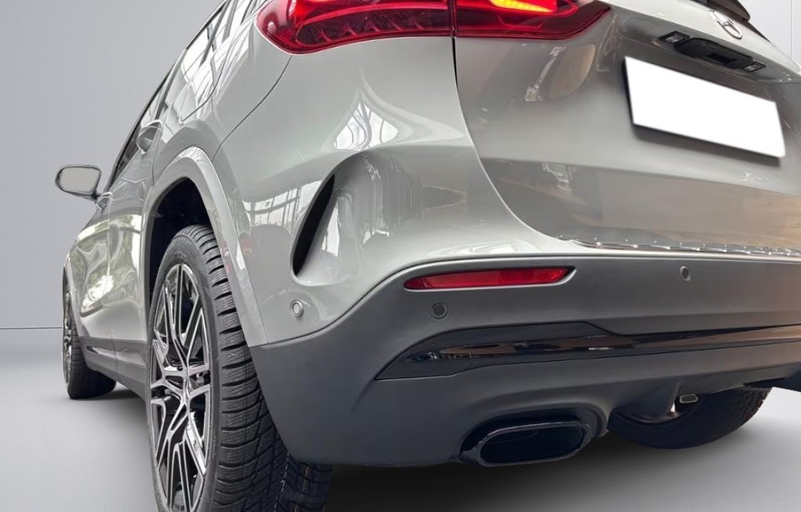 Mercedes-Benz GLA 220d 4MATIC AMG - foto 16
