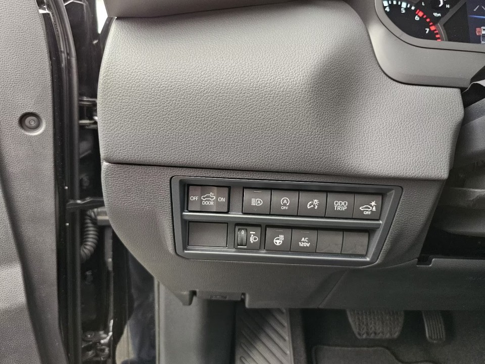 Toyota Tundra Limited V6 - foto 20