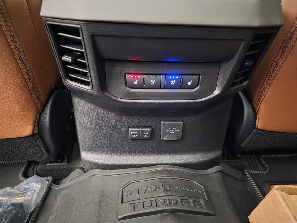 Toyota Tundra 1794 Edition - foto 28