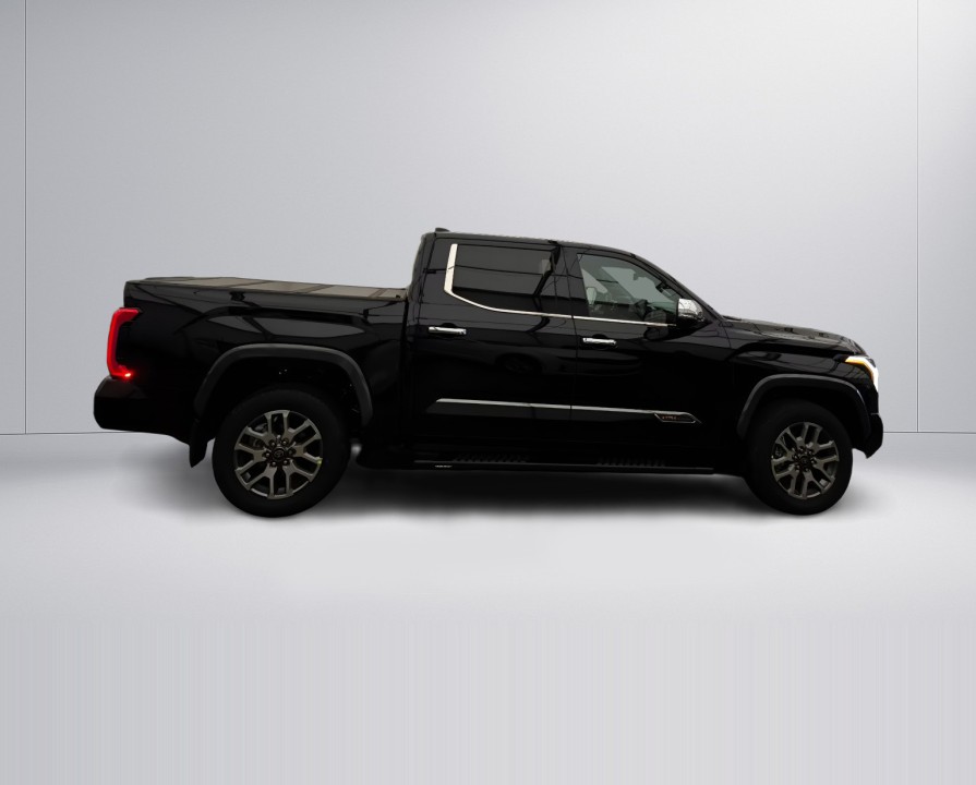 Toyota Tundra 1794 Edition (2)