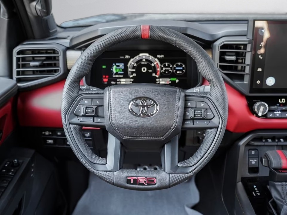 Toyota Tundra TRD PRO - foto 10