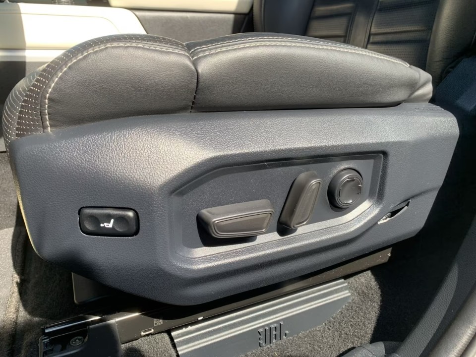 Toyota Tundra Capstone - foto 14