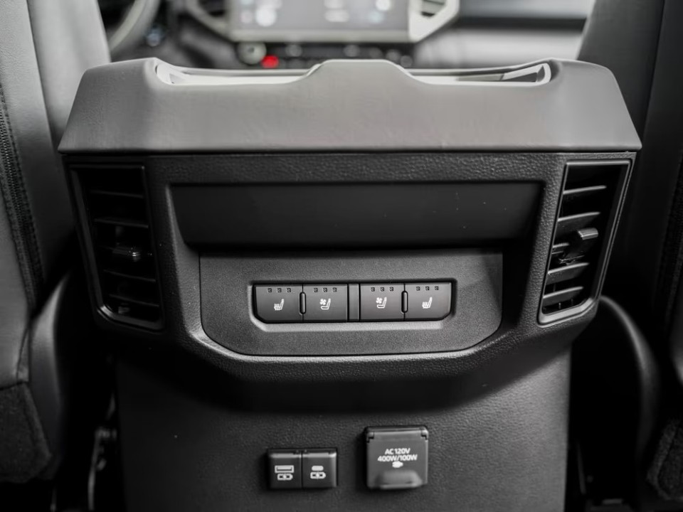 Toyota Tundra Platinum - foto 24