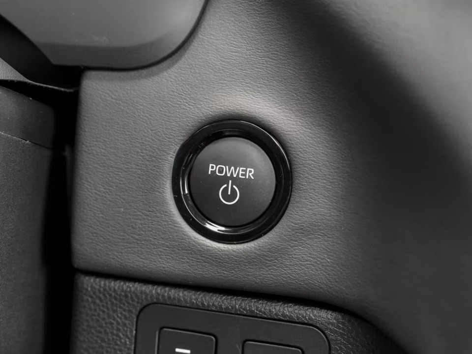 Toyota Tundra Platinum - foto 17