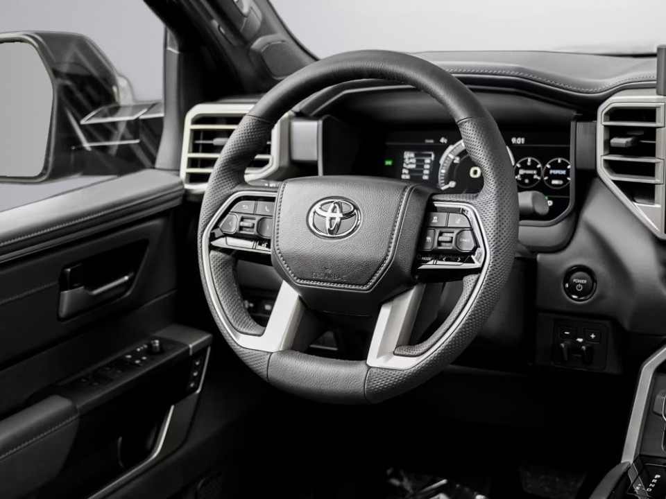 Toyota Tundra Platinum - foto 10