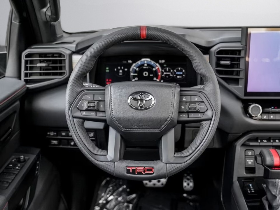Toyota Tundra TRD PRO - foto 9