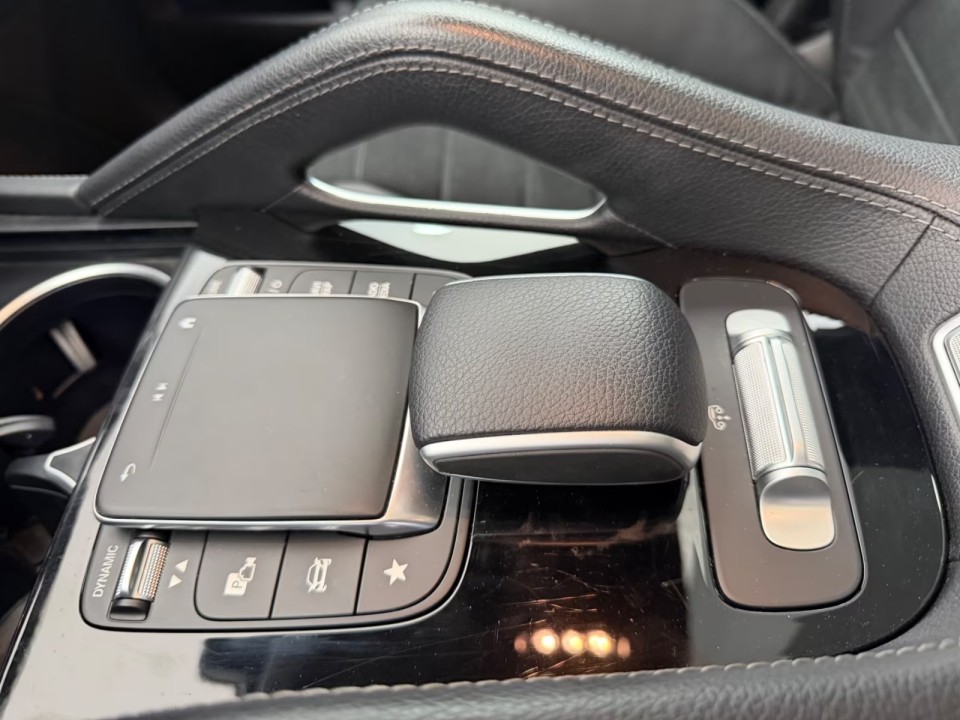 Mercedes-Benz GLE 350de 4MATIC AMG Line - foto 8