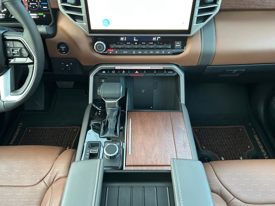 Toyota Tundra 1794 Edition - foto 13