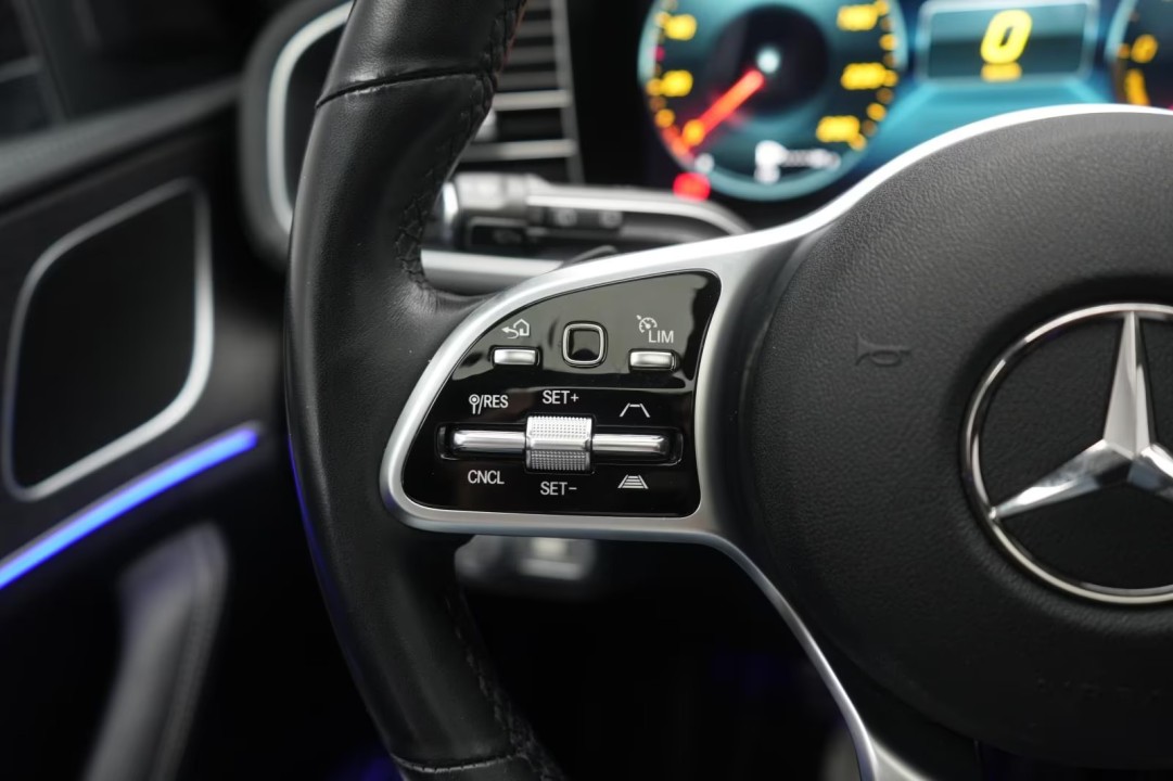Mercedes-Benz GLE 350de 4MATIC AMG Line - foto 18
