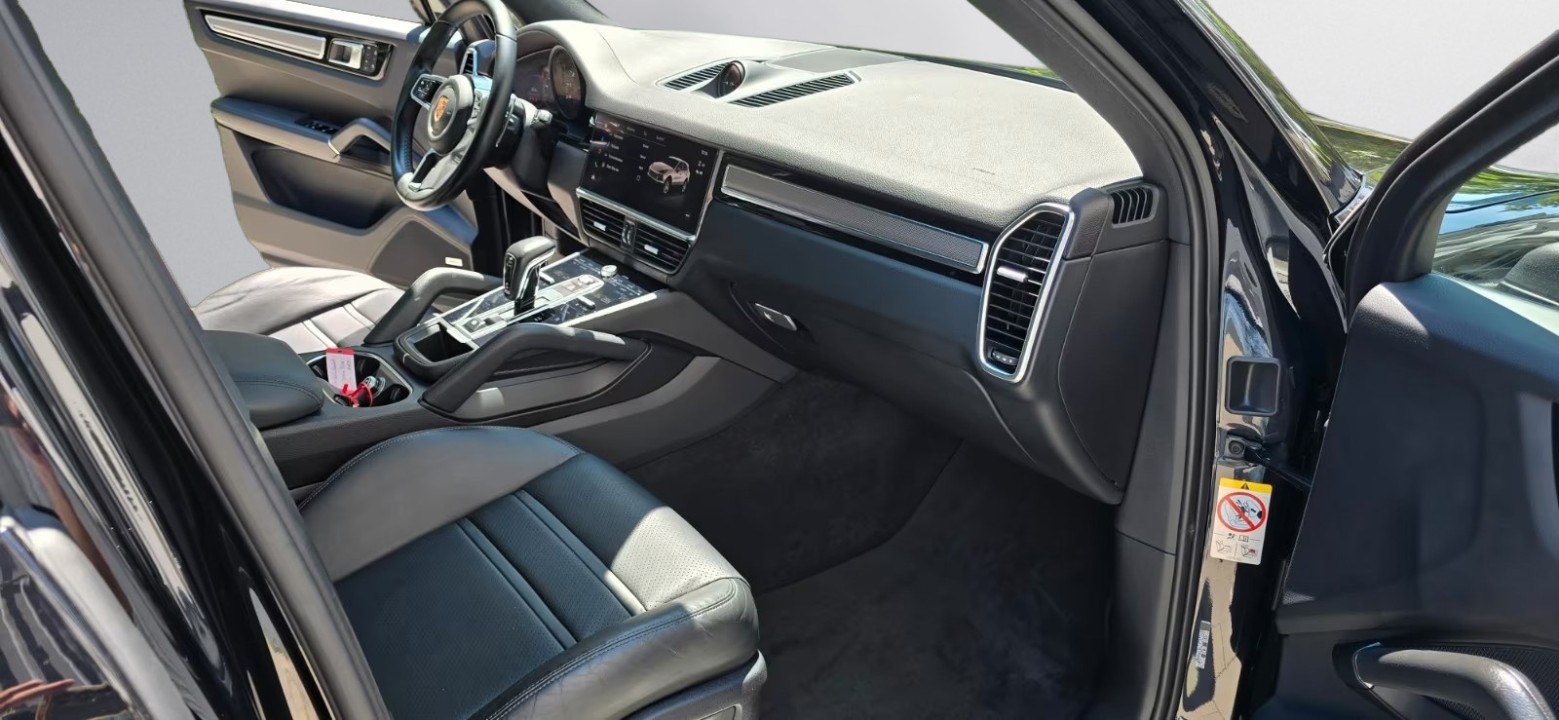 Porsche Cayenne Platinum Edition - foto 15