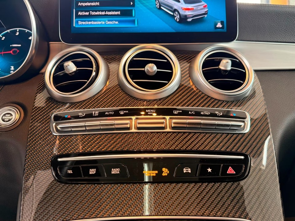 Mercedes-Benz GLC Coupé 220d 4MATIC AMG Line - foto 16