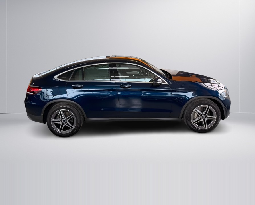 Mercedes-Benz GLC Coupé 220d 4MATIC AMG Line (2)