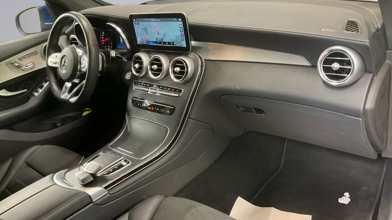Mercedes-Benz GLC Coupé 300d 4MATIC AMG Line - foto 7